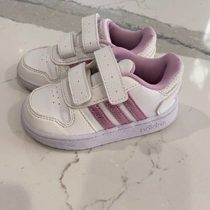 EUC toddler adidas pink sparkle sneakers